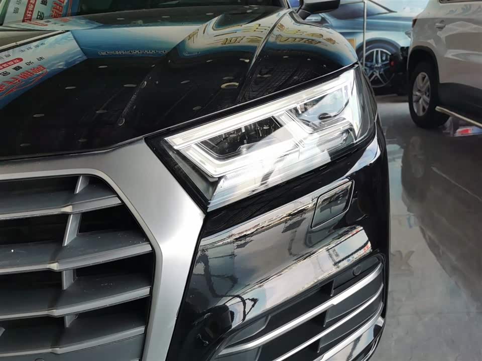 Audi Q5L Audi Q5L