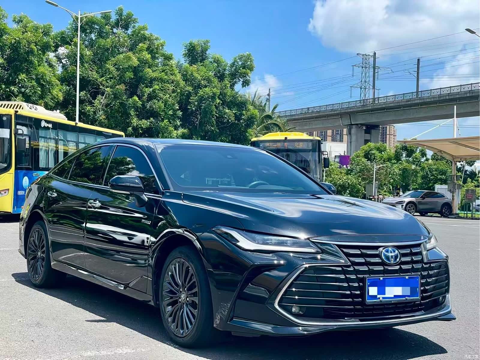 Toyota Avalon, 2023 3