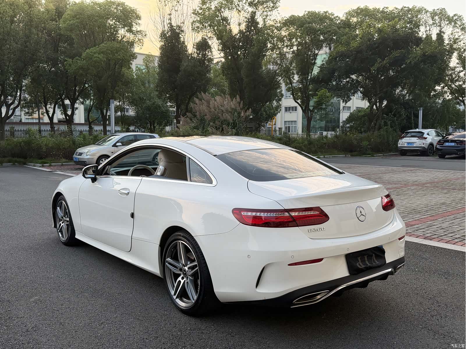 Mercedes-Benz E-Class, 2021 21