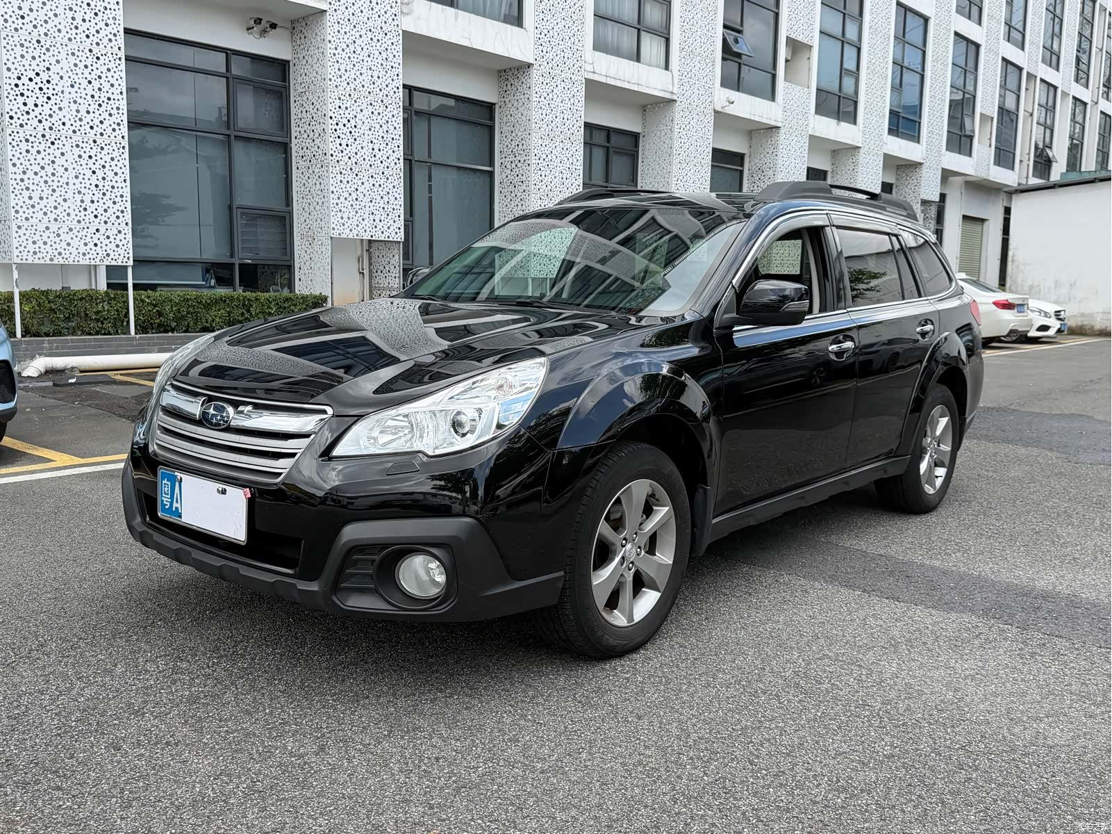 Subaru Outback, 2013 1
