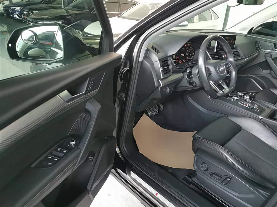 Audi Q5L Audi Q5L