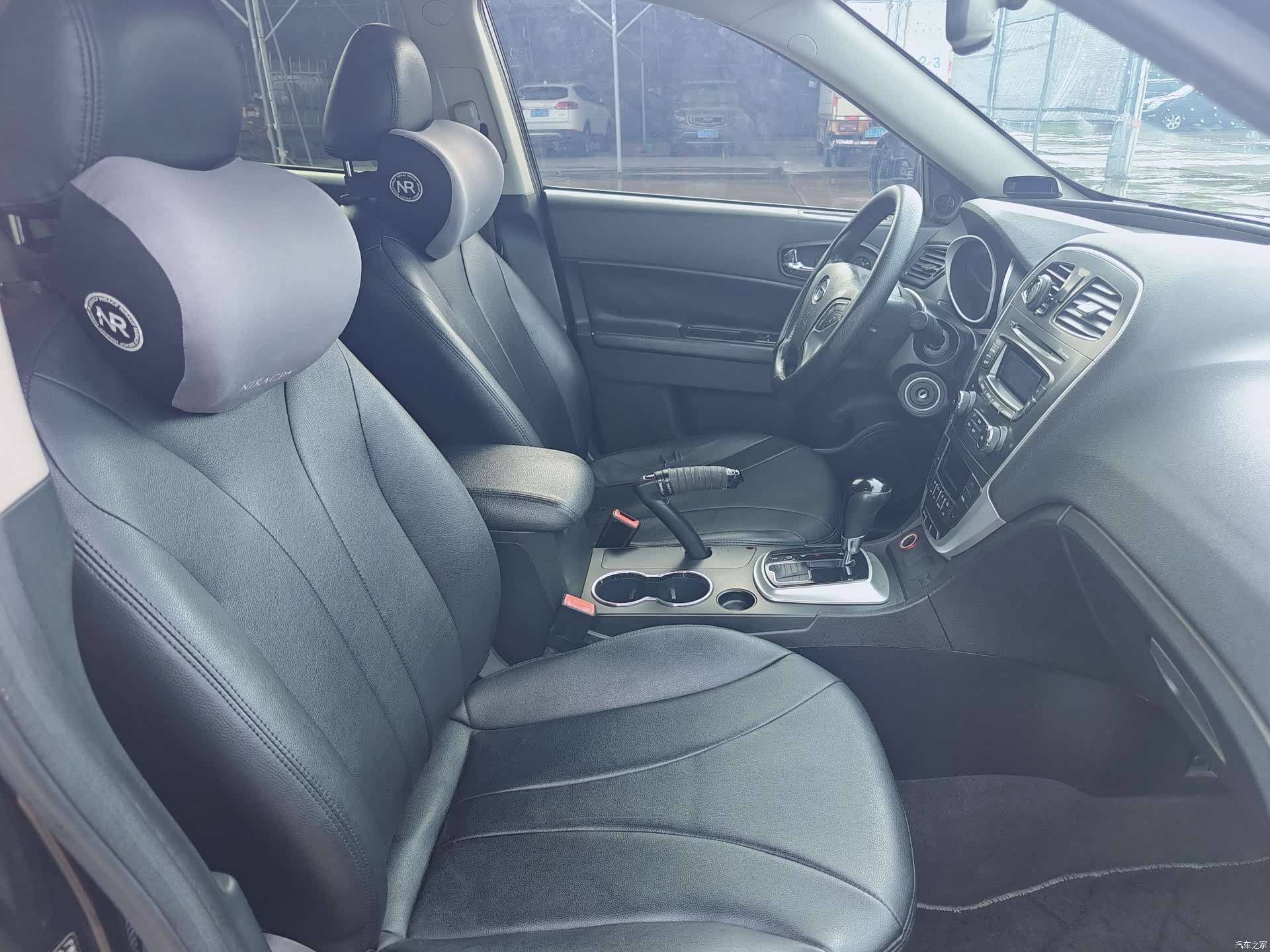 GAC GS5, 2014 8