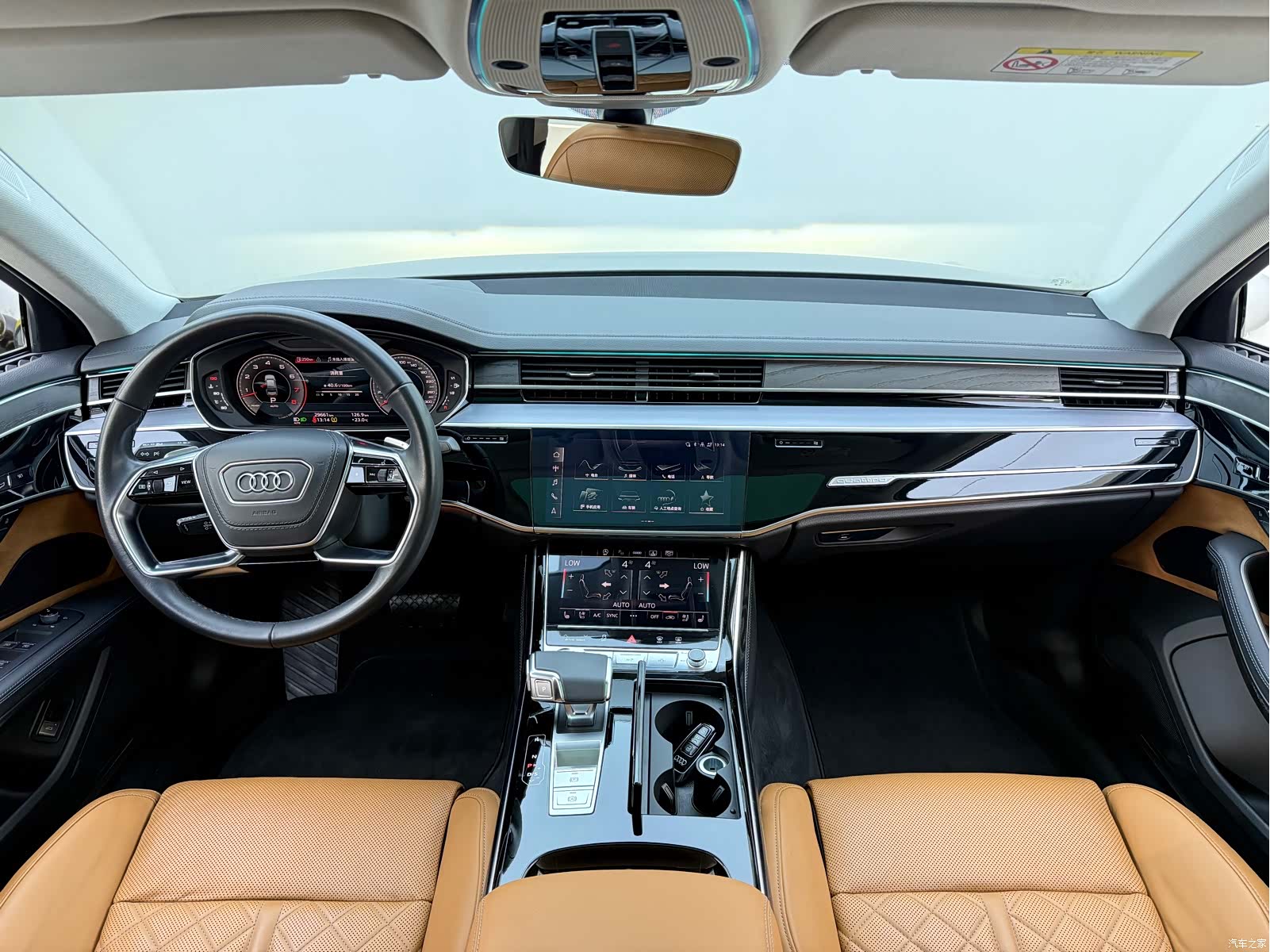 Audi A8L, 2023 все фото