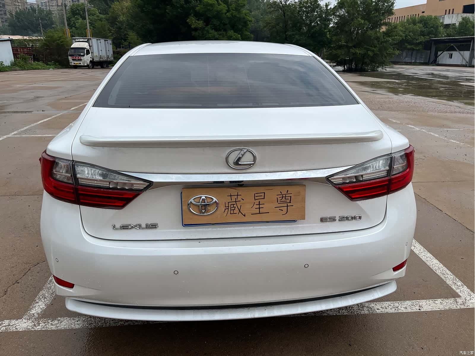 Lexus ES, 2016 12