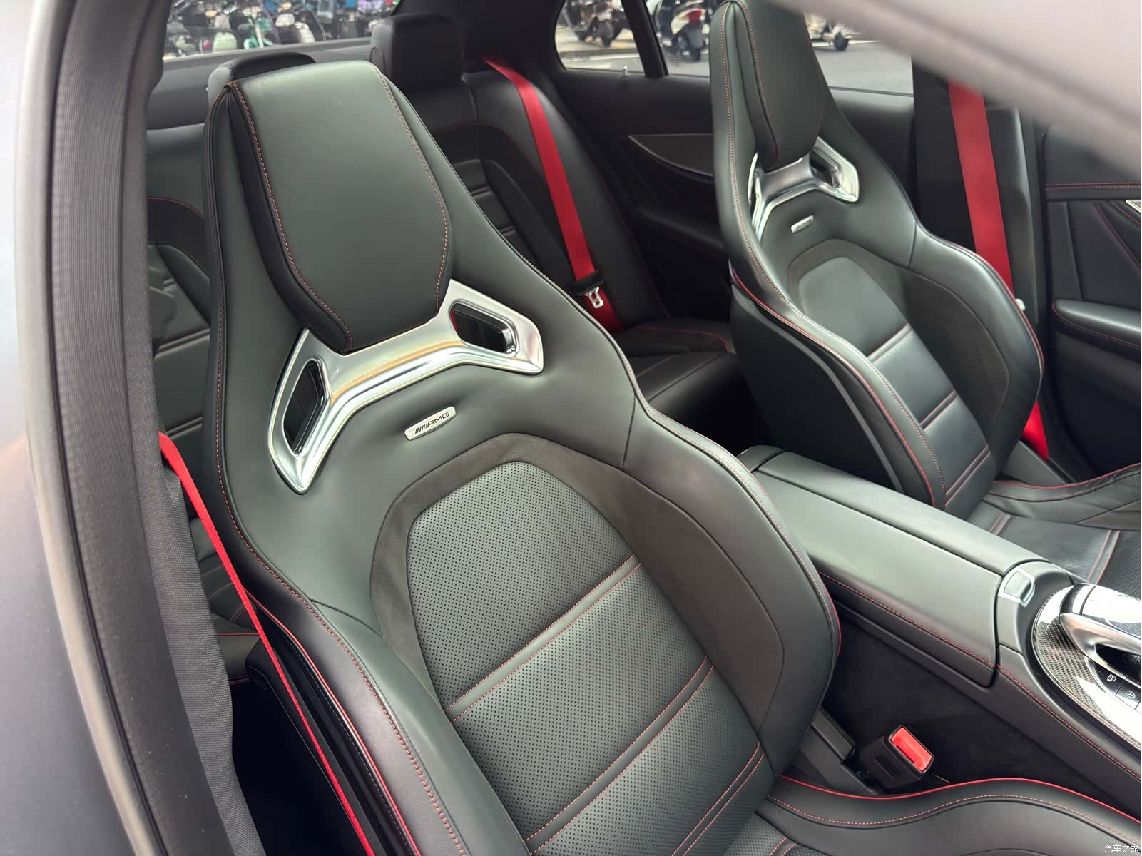 Mercedes-Benz E-Class, 2018 6