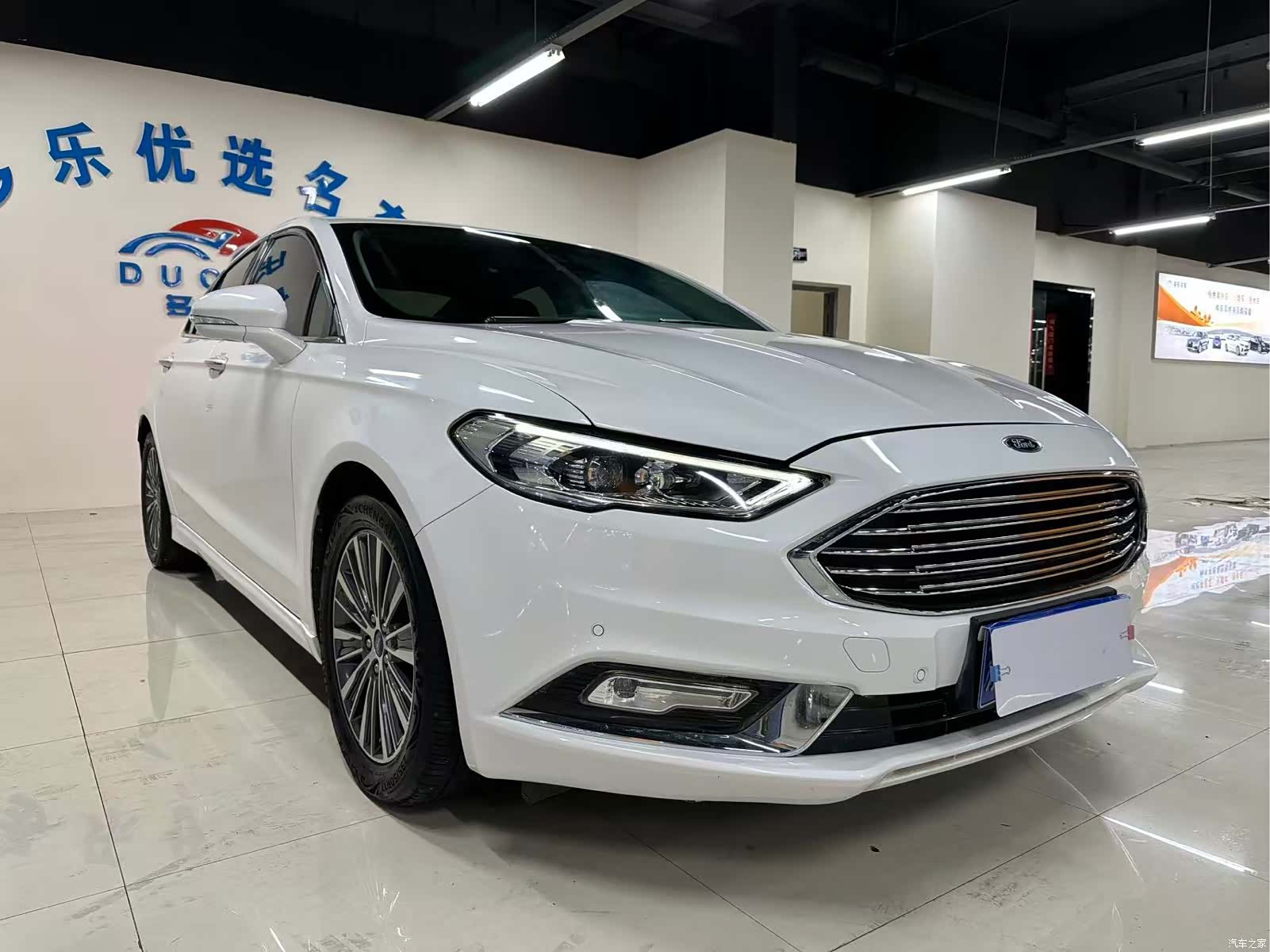 Ford Mondeo, 2017 3