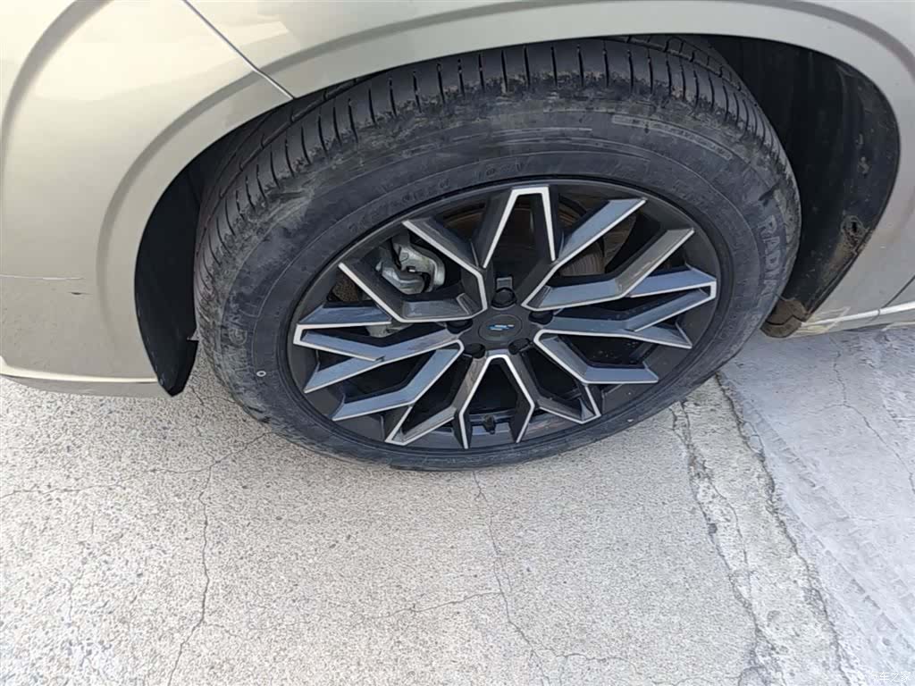 Changan Z6, 2024 23