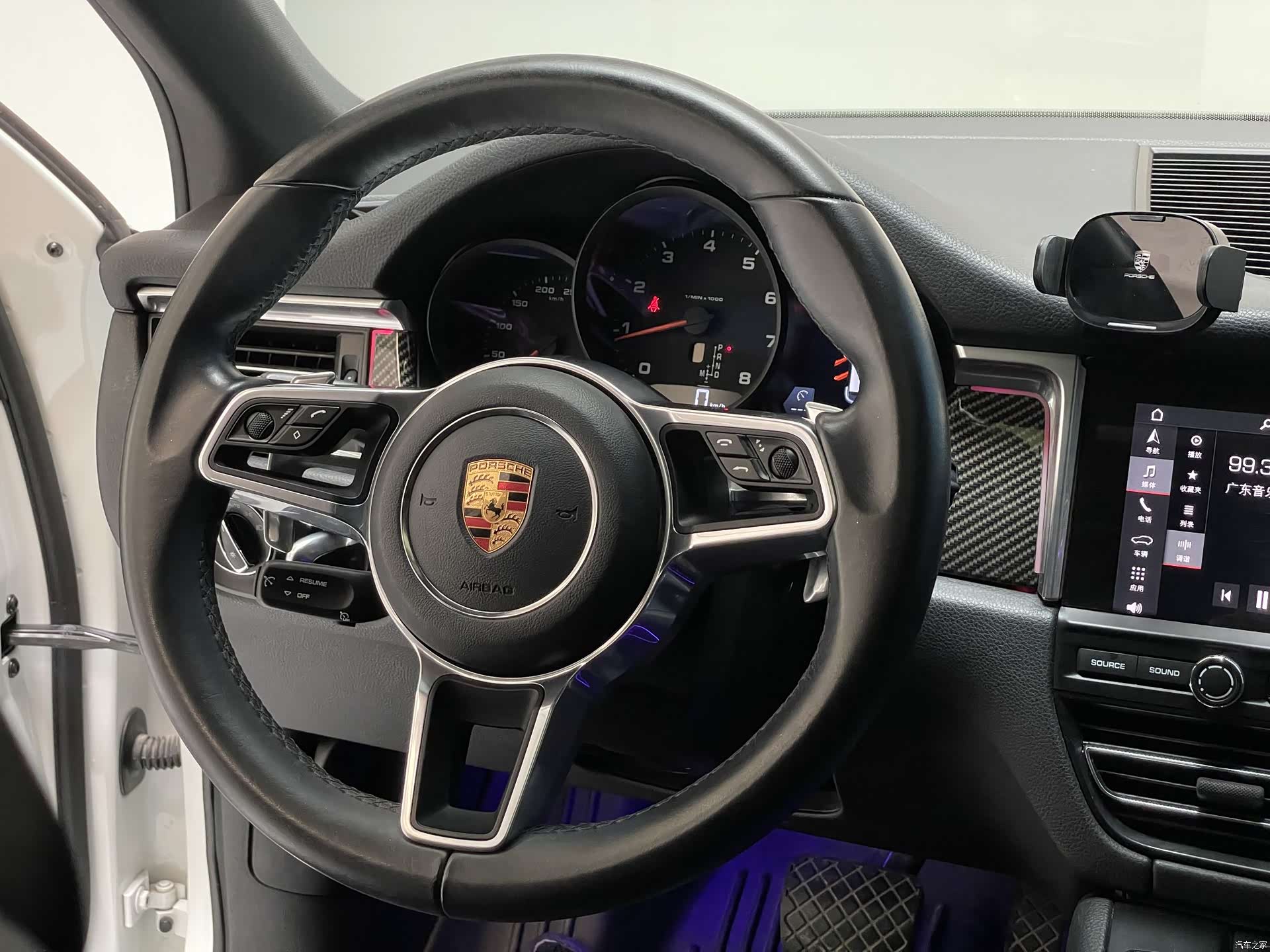 Porsche Macan, 2018 12