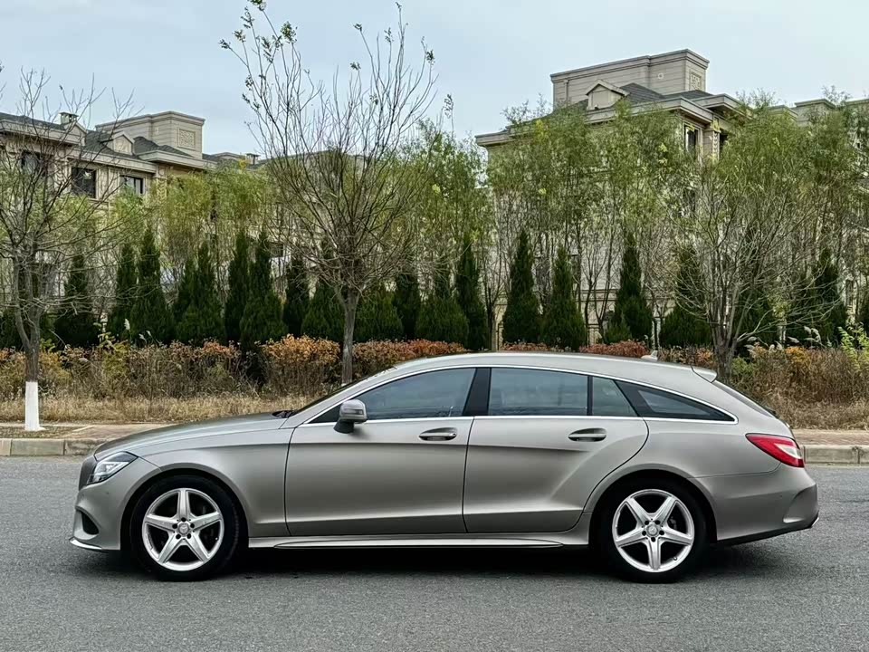 Mercedes-Benz CLS