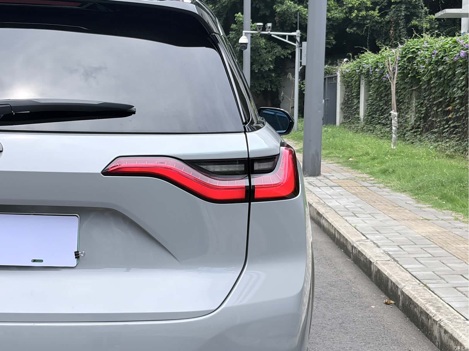 NIO ES8, 2019 9