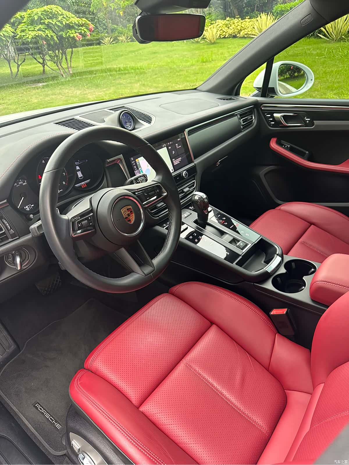 Porsche Macan, 2022 8