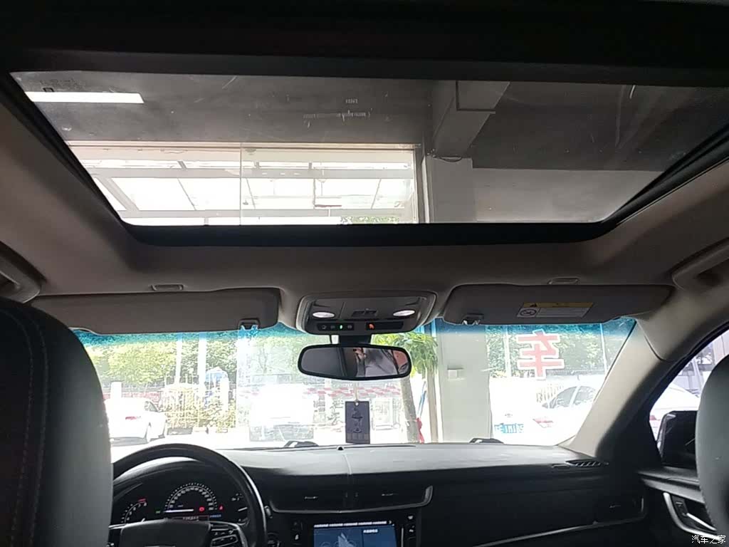 Cadillac XTS, 2018 18