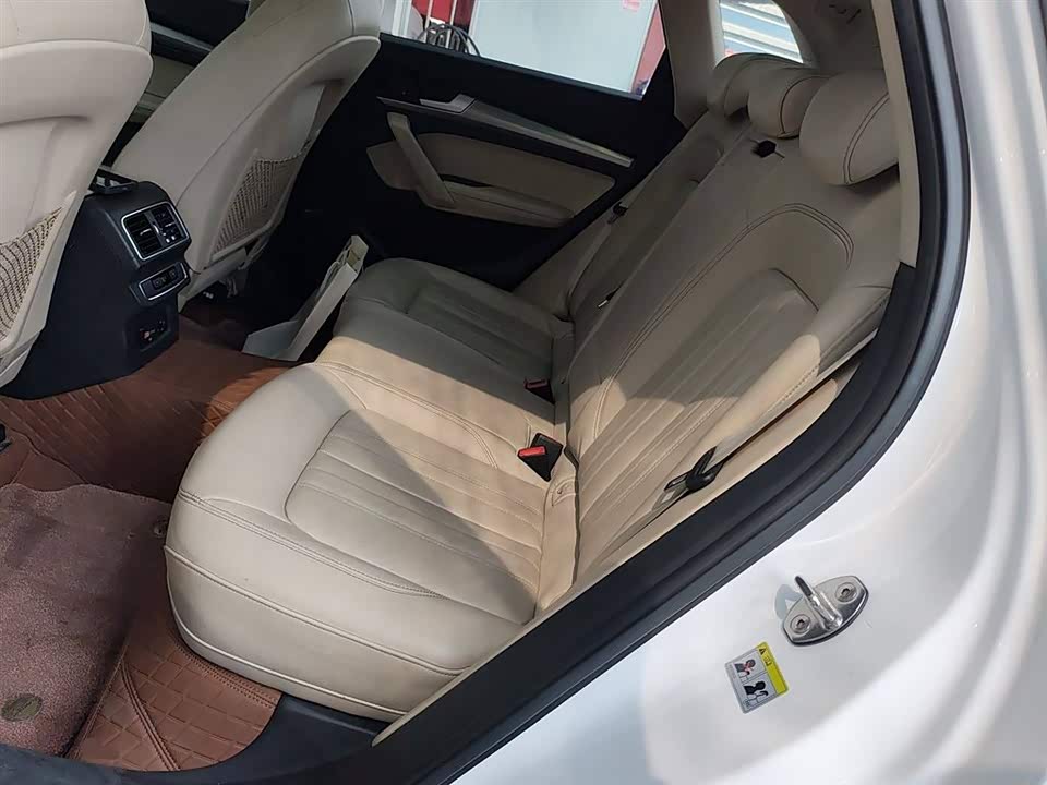 Audi Q5L Audi Q5L