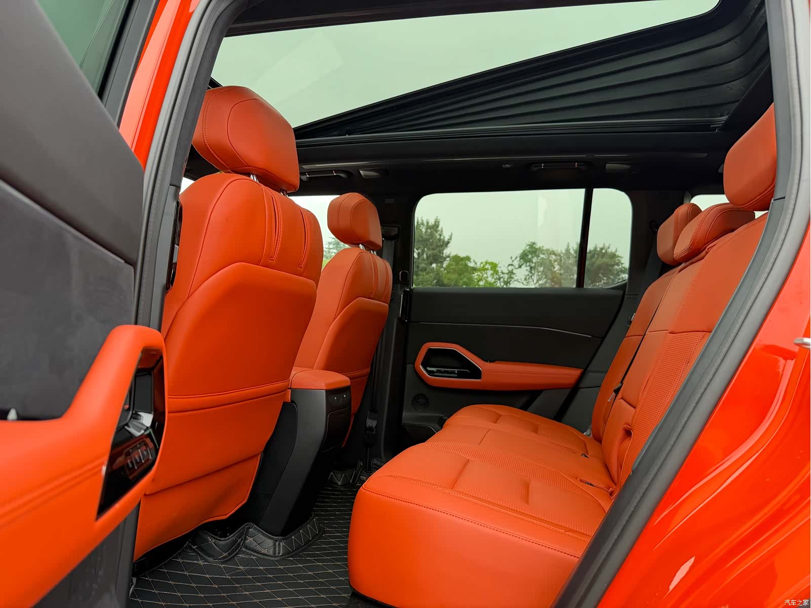 Ford Bronco, 2026 30