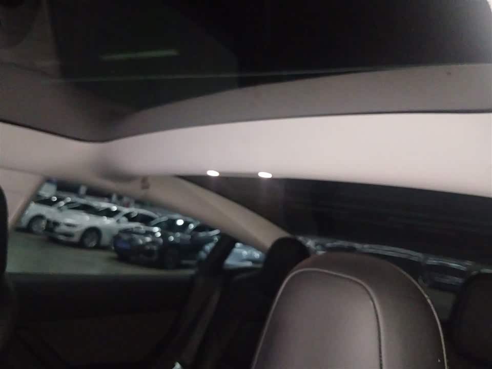 Tesla Model 3 Tesla Model 3