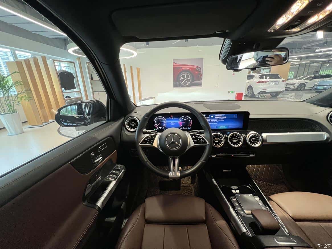 Mercedes-Benz GLB, 2024 13