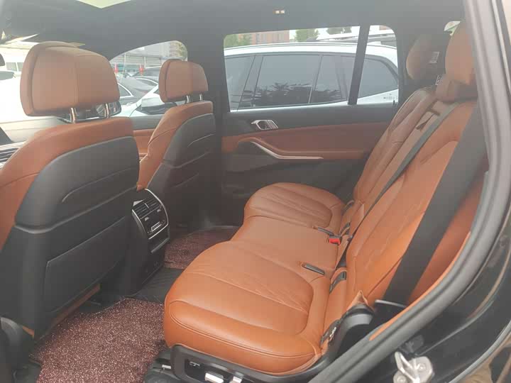 BMW X7, 2022 года фото 8