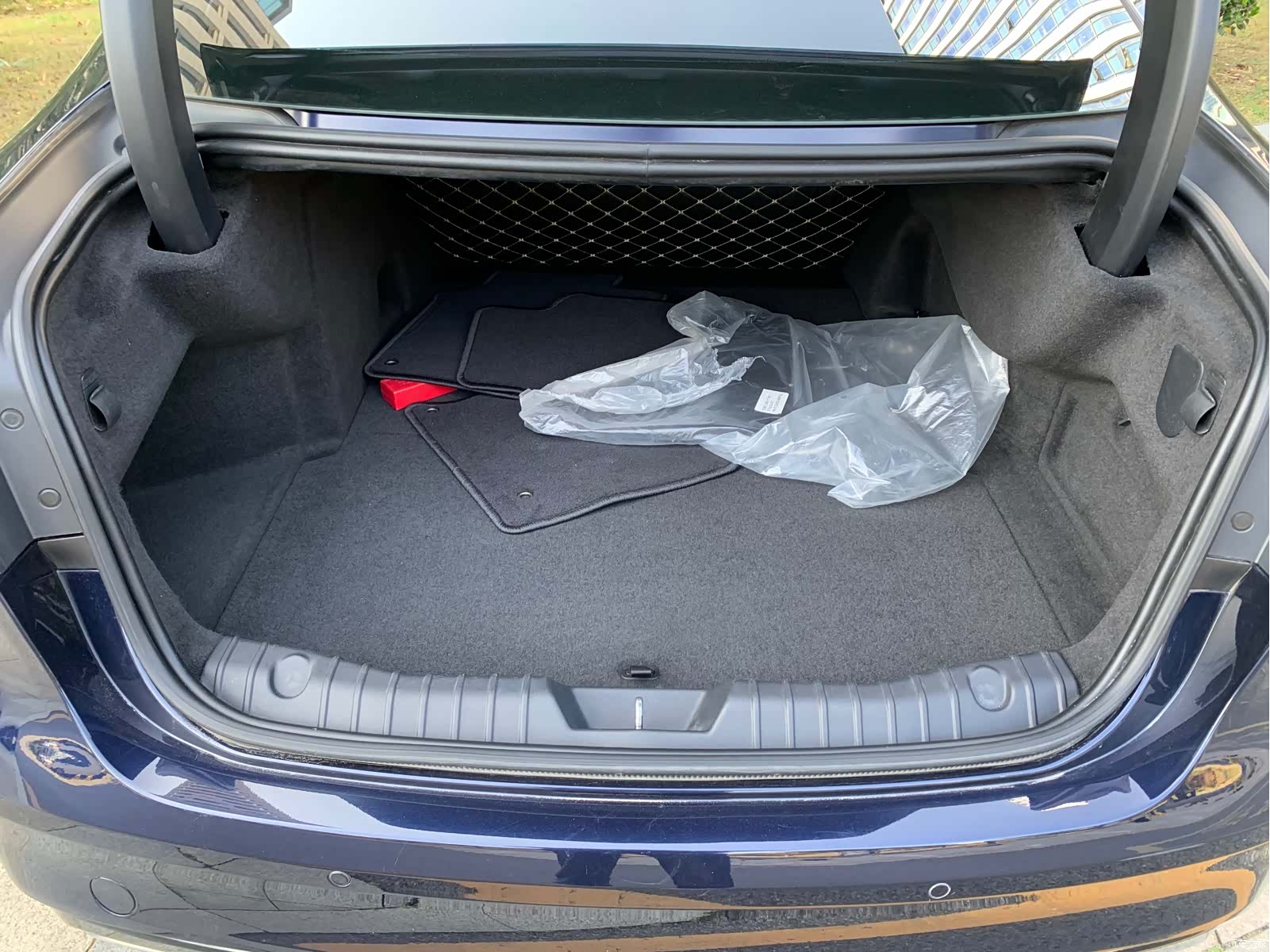 Land Rover XFL, 2019 19