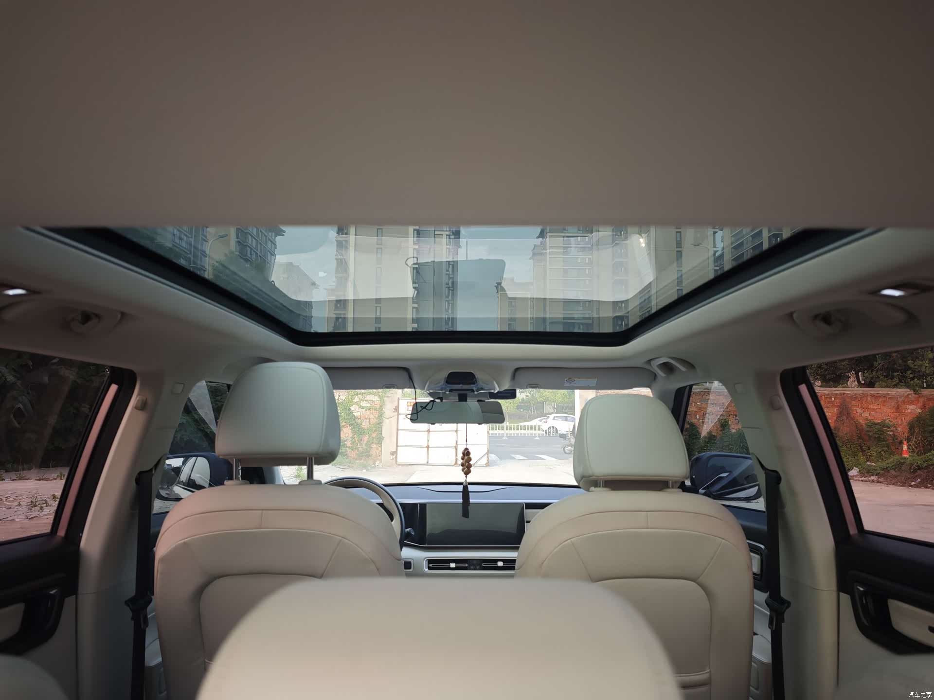Geely Icon, 2022 12