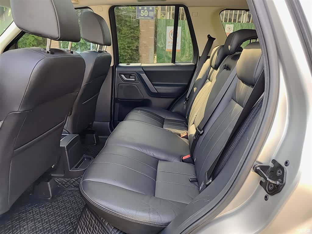 Land Rover SD4, 2014 8