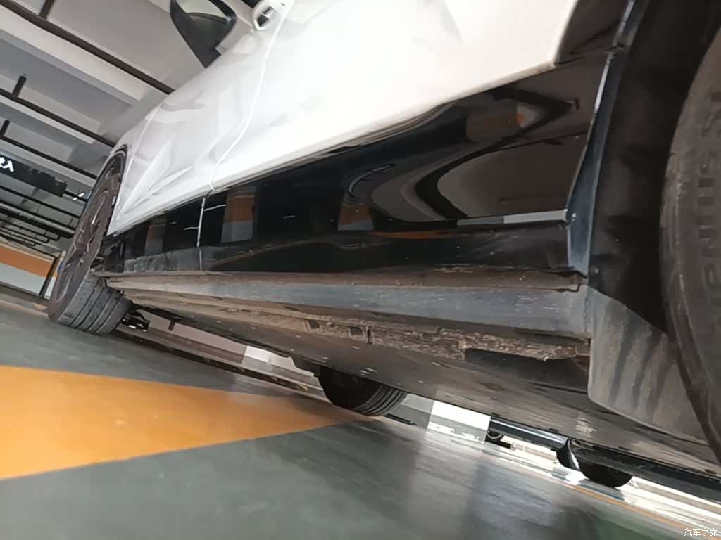 Audi Q5 e-tron, 2023 22