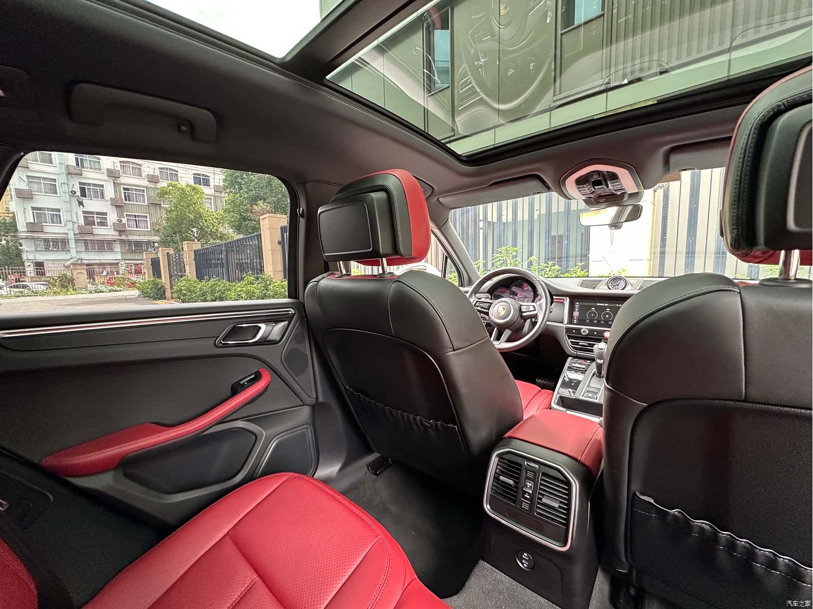 Porsche Macan, 2023 8