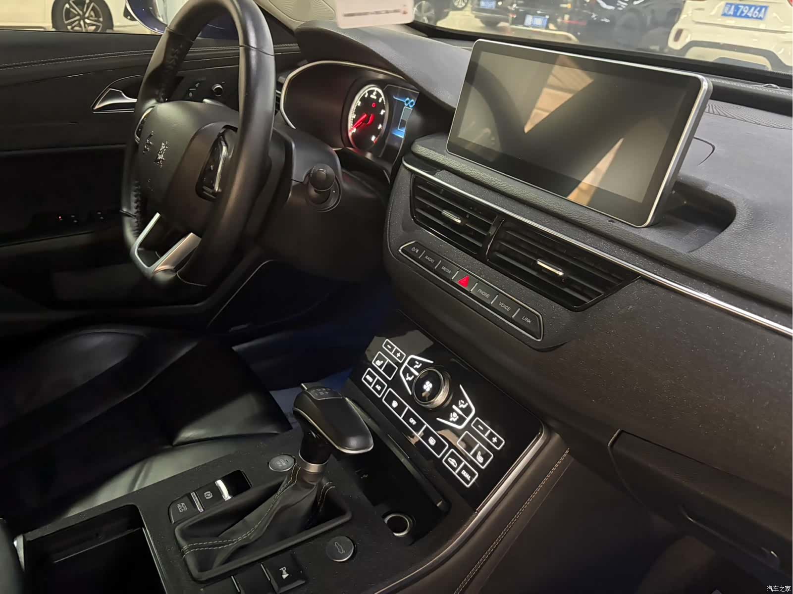 Hongqi H5, 2019 3