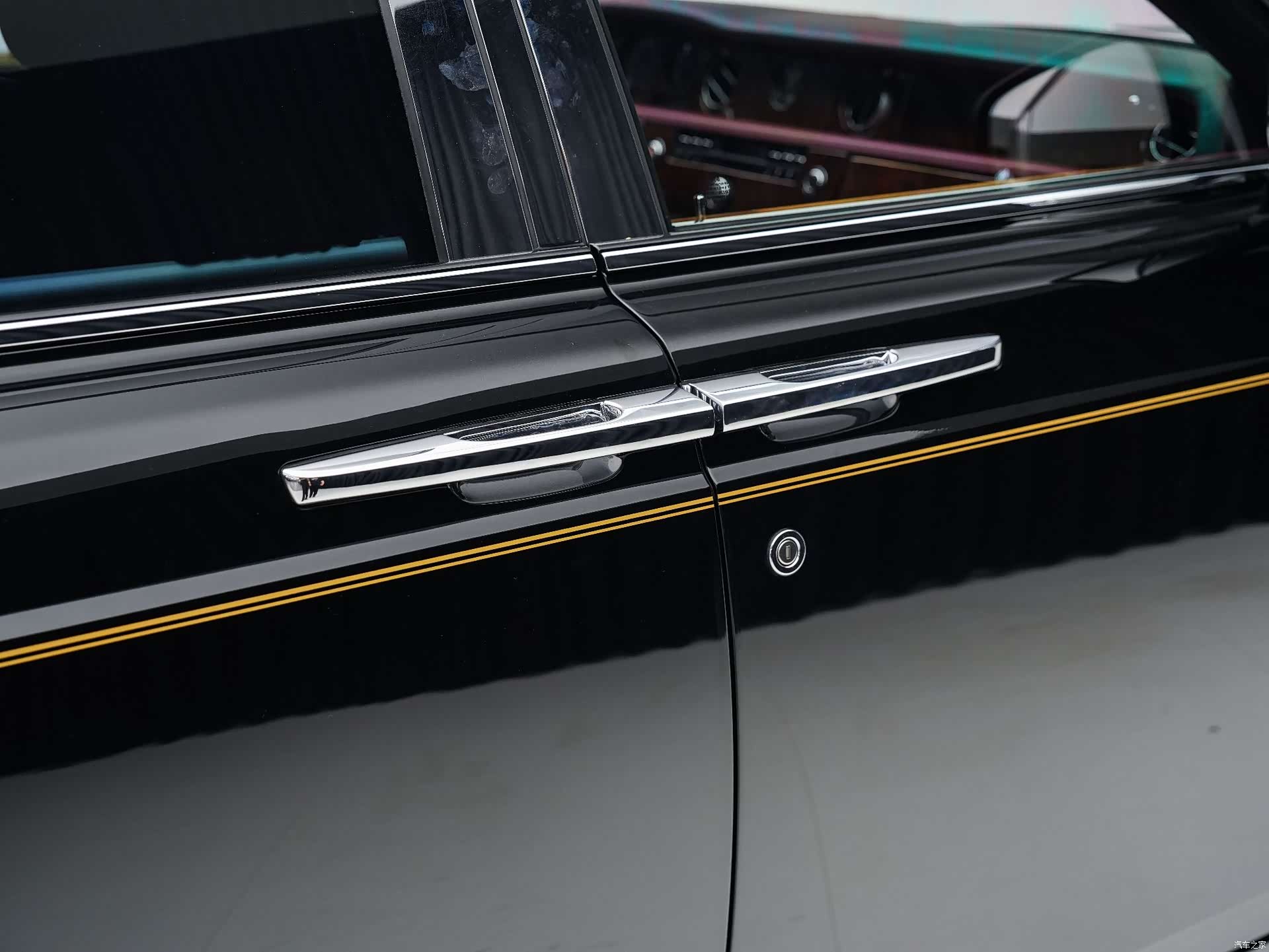 Rolls-Royce Phantom, 2011 6