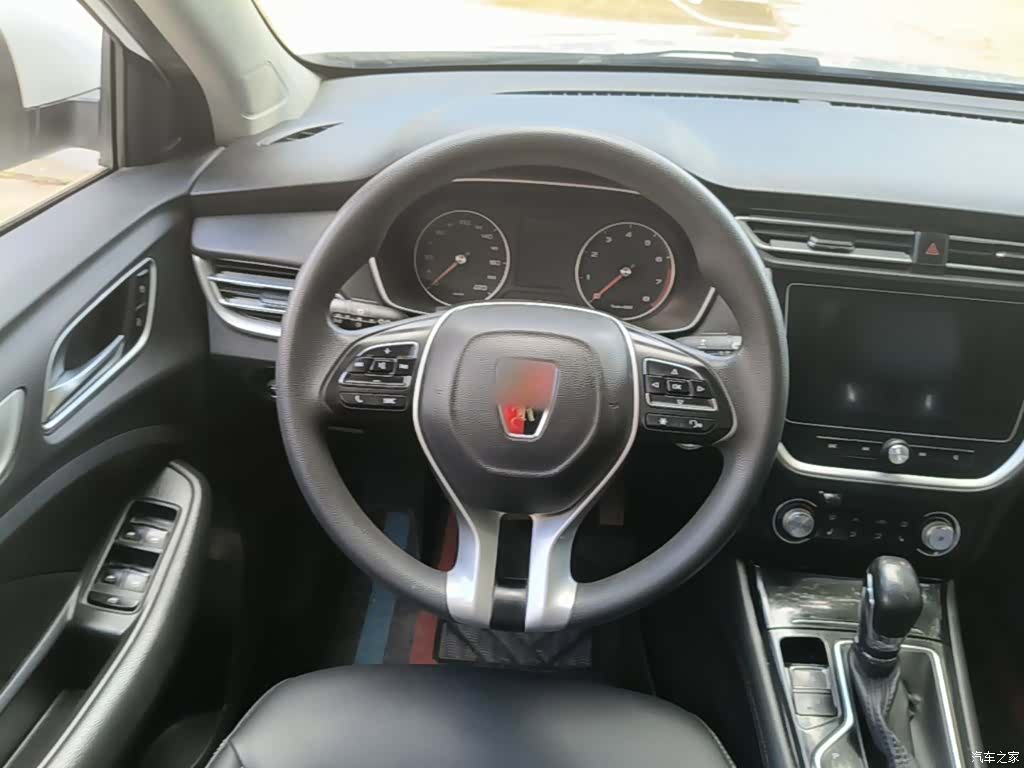 Roewe RX3, 2019 11