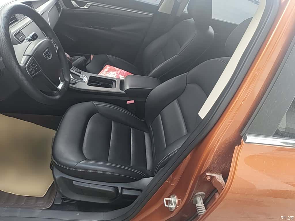 Geely Emgrand, 2016 15