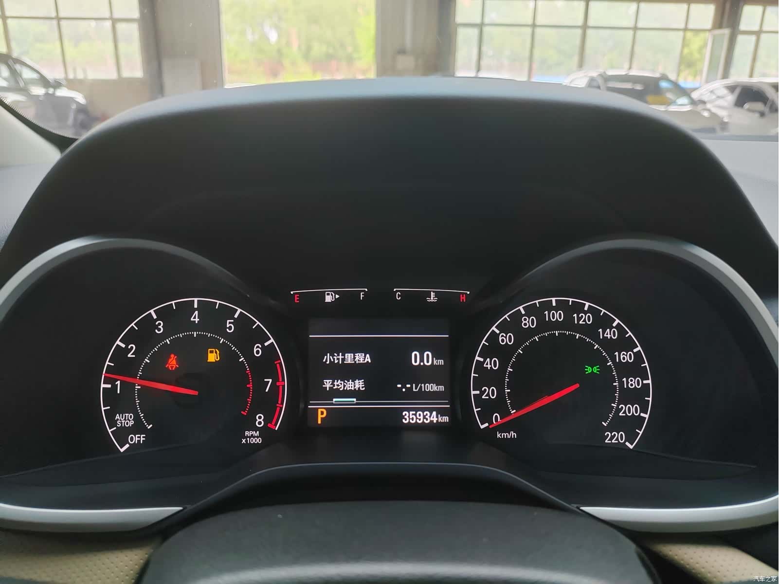 Chevrolet 320, 2022 13