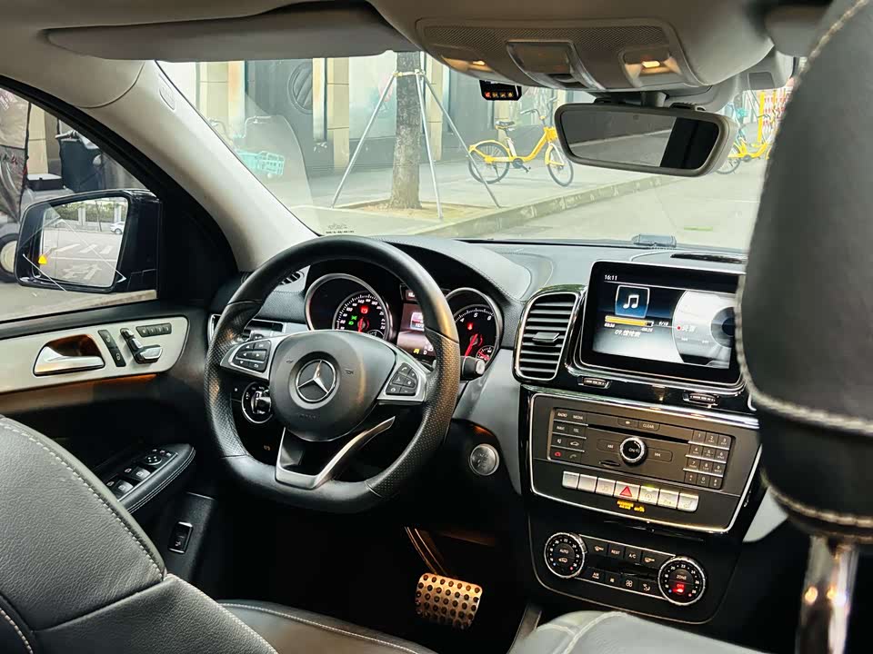 Mercedes-Benz GLE coupe