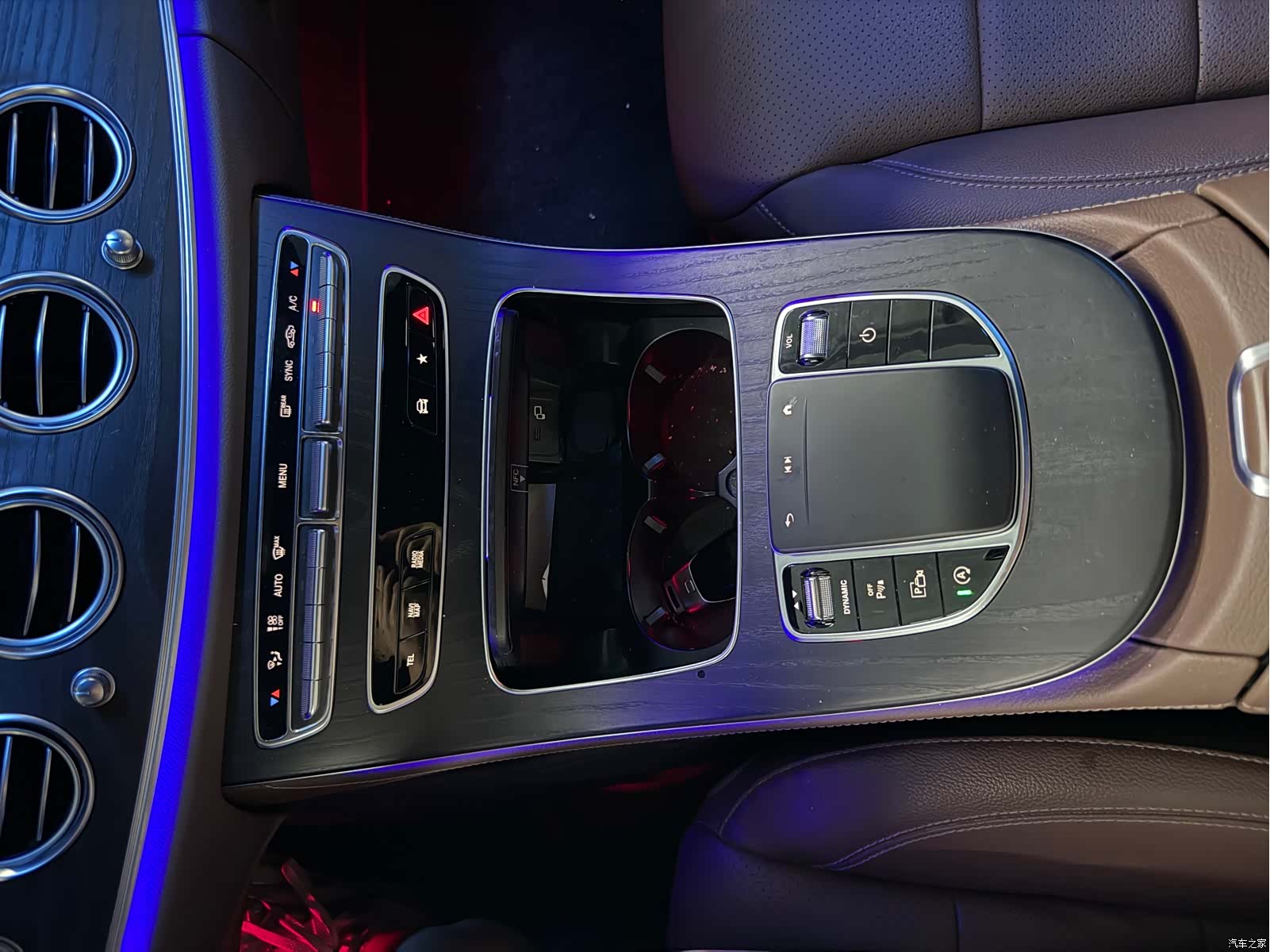 Mercedes-Benz E-Class, 2021 8