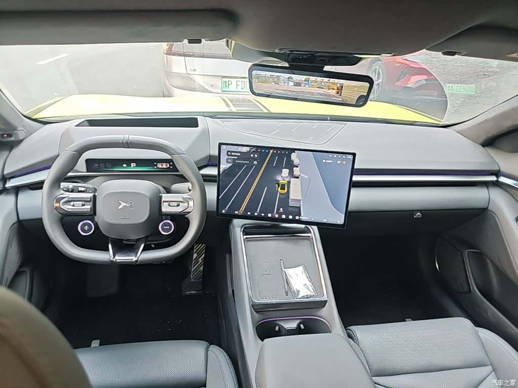 Xpeng P7, 2025 10
