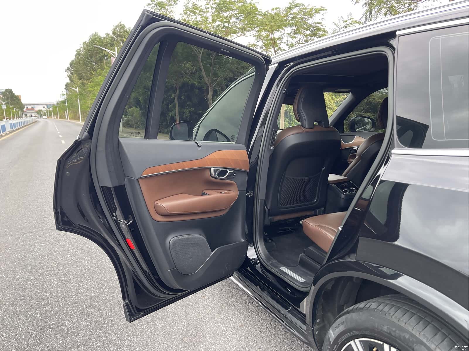 Volvo XC90, 2022 31