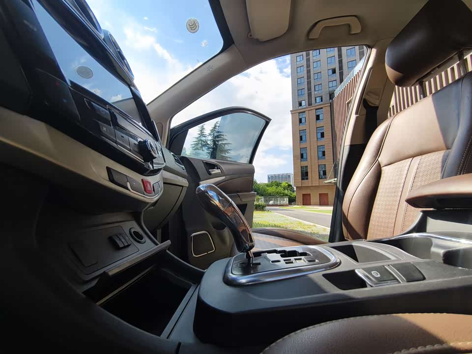 BYD S7