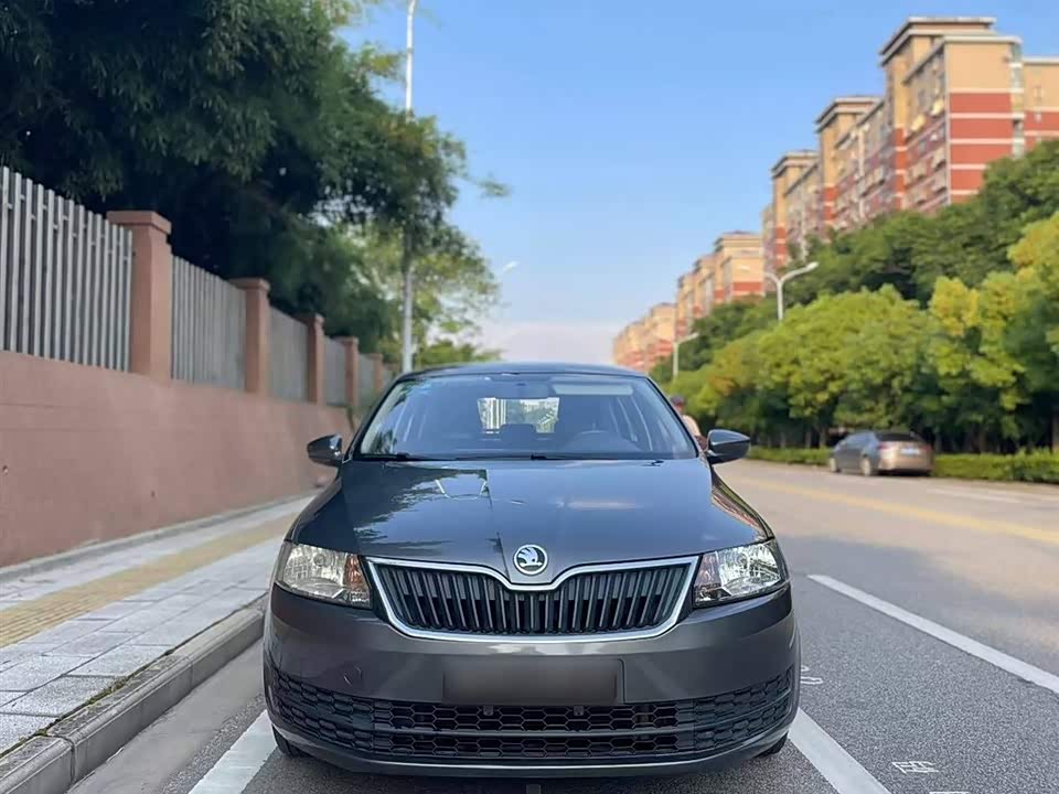 Skoda Xindong