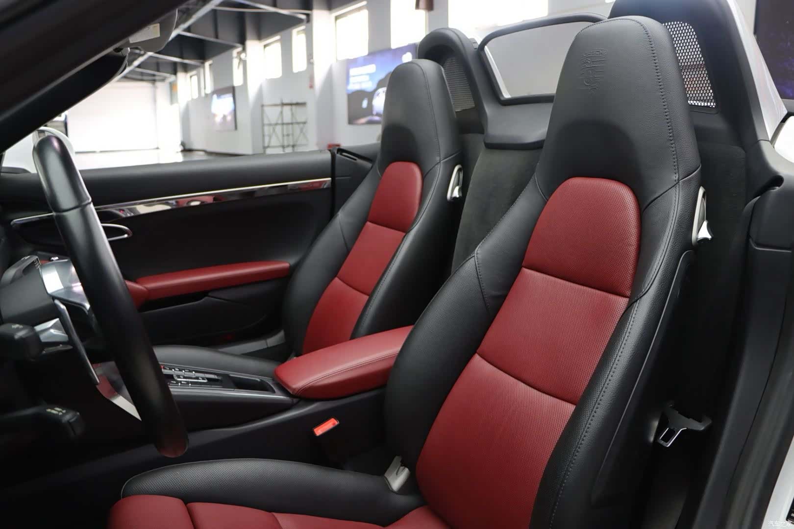 Porsche Boxster, 2018 7