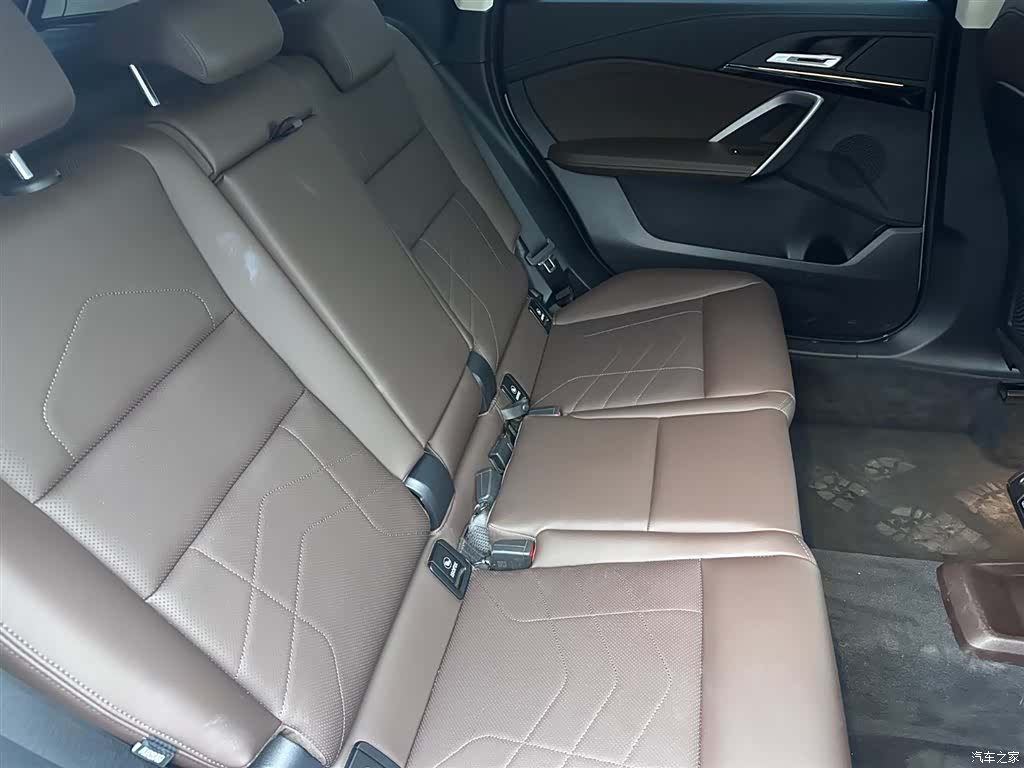 BMW X1, 2025 10