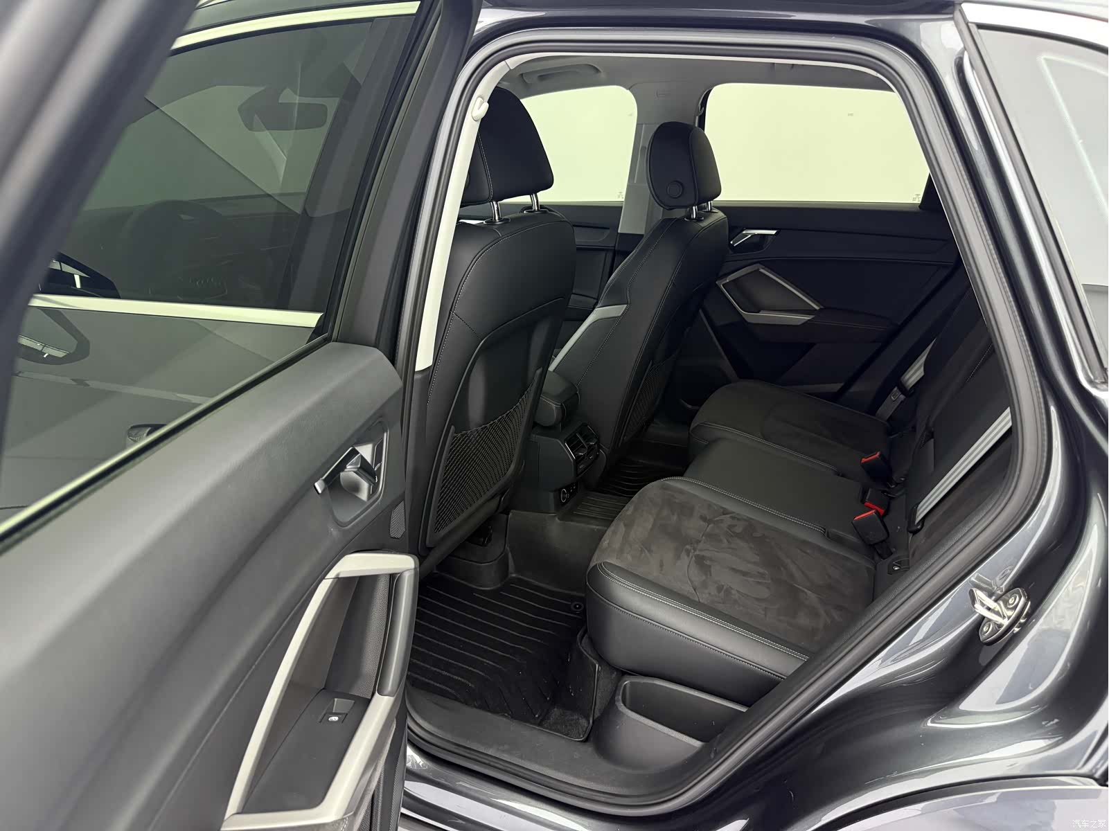 Audi Q3, 2022 15