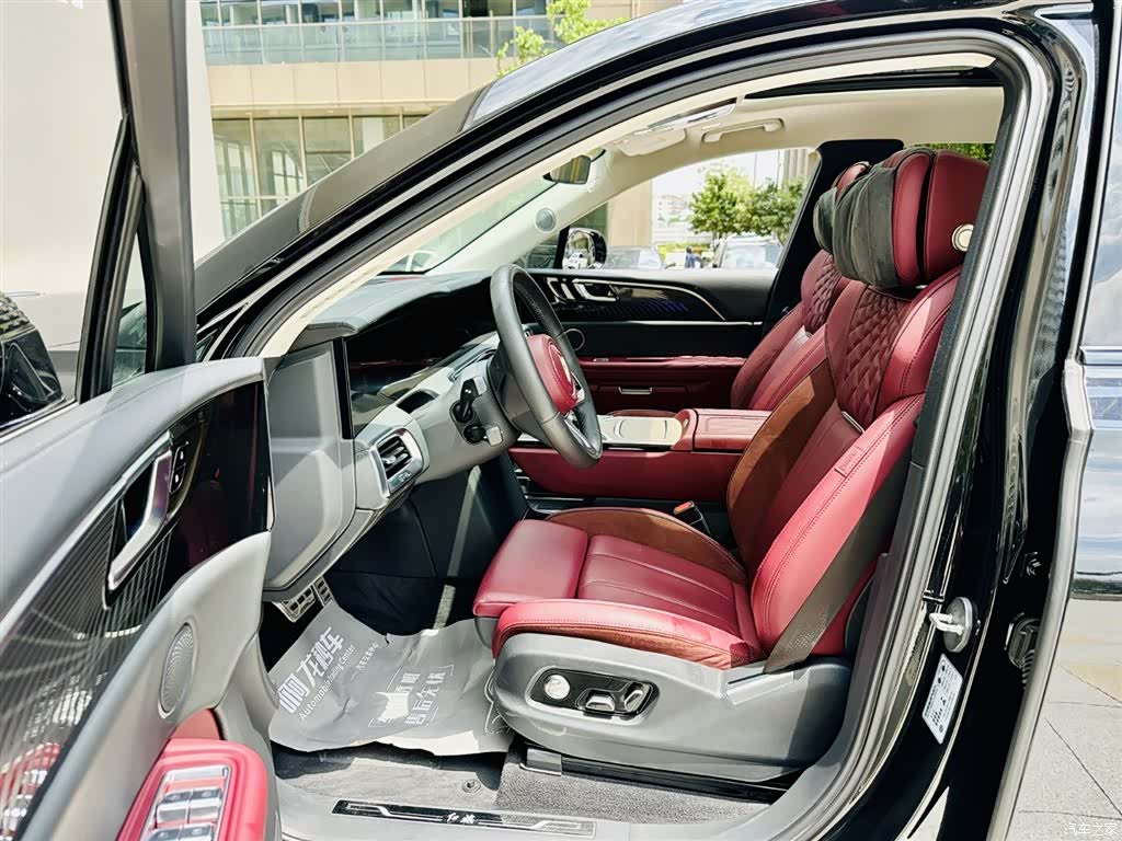 Hongqi E-HS9, 2023 11