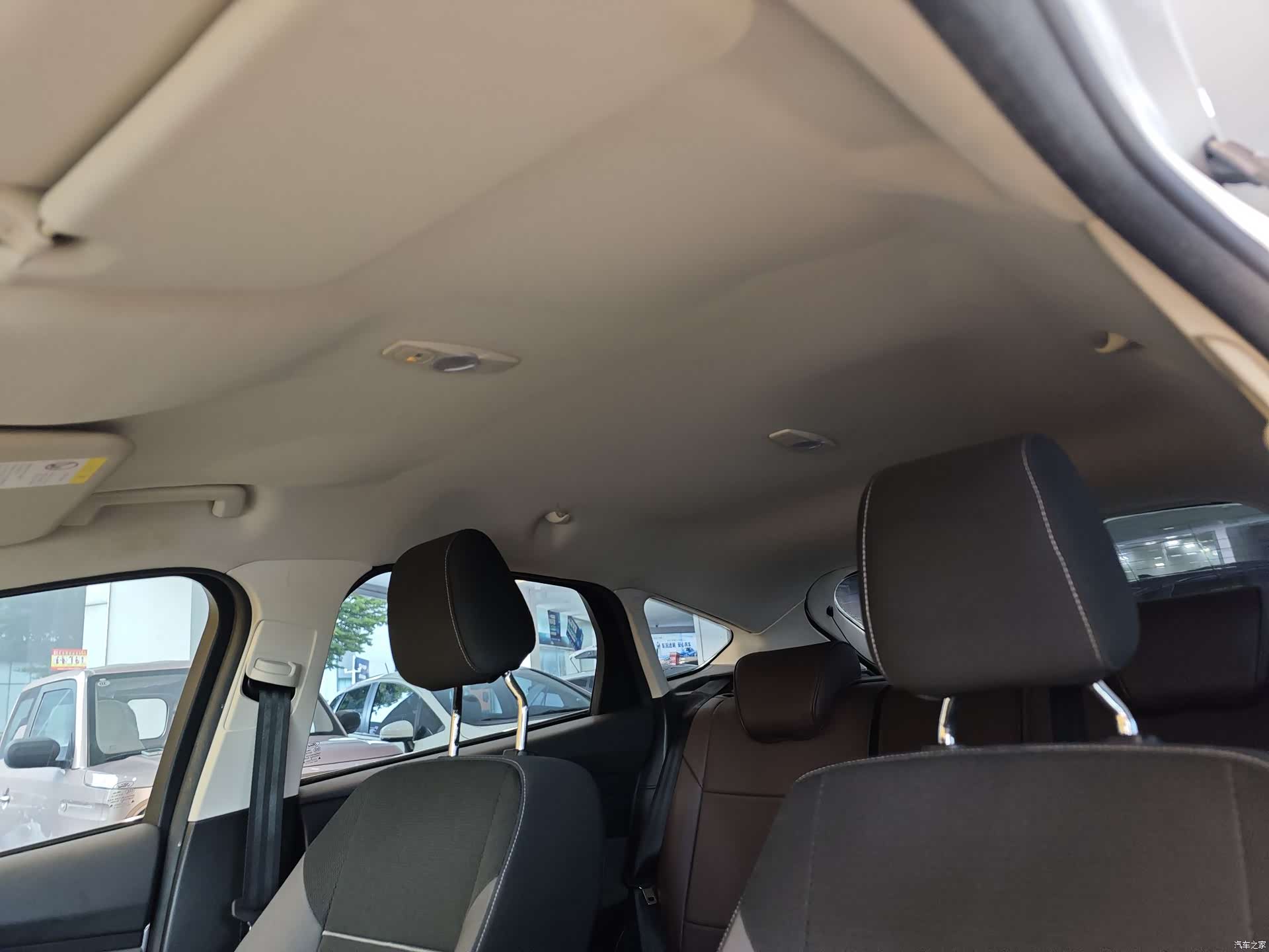 Ford Focus, 2015 12