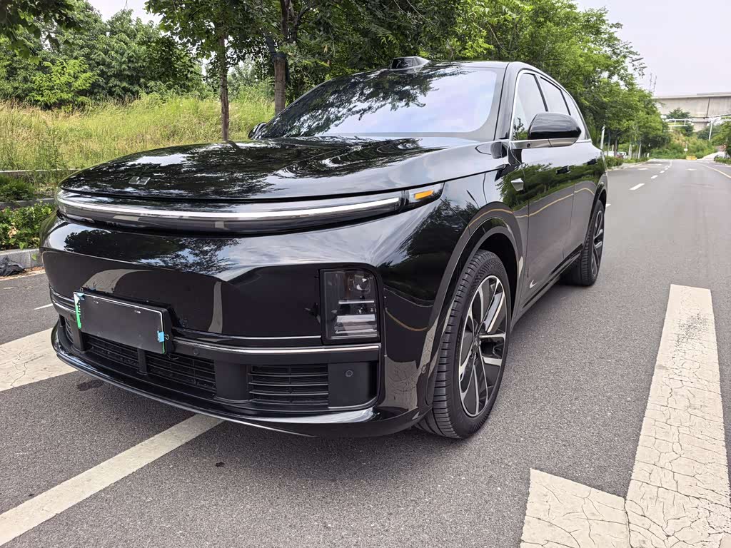 Li Auto L7