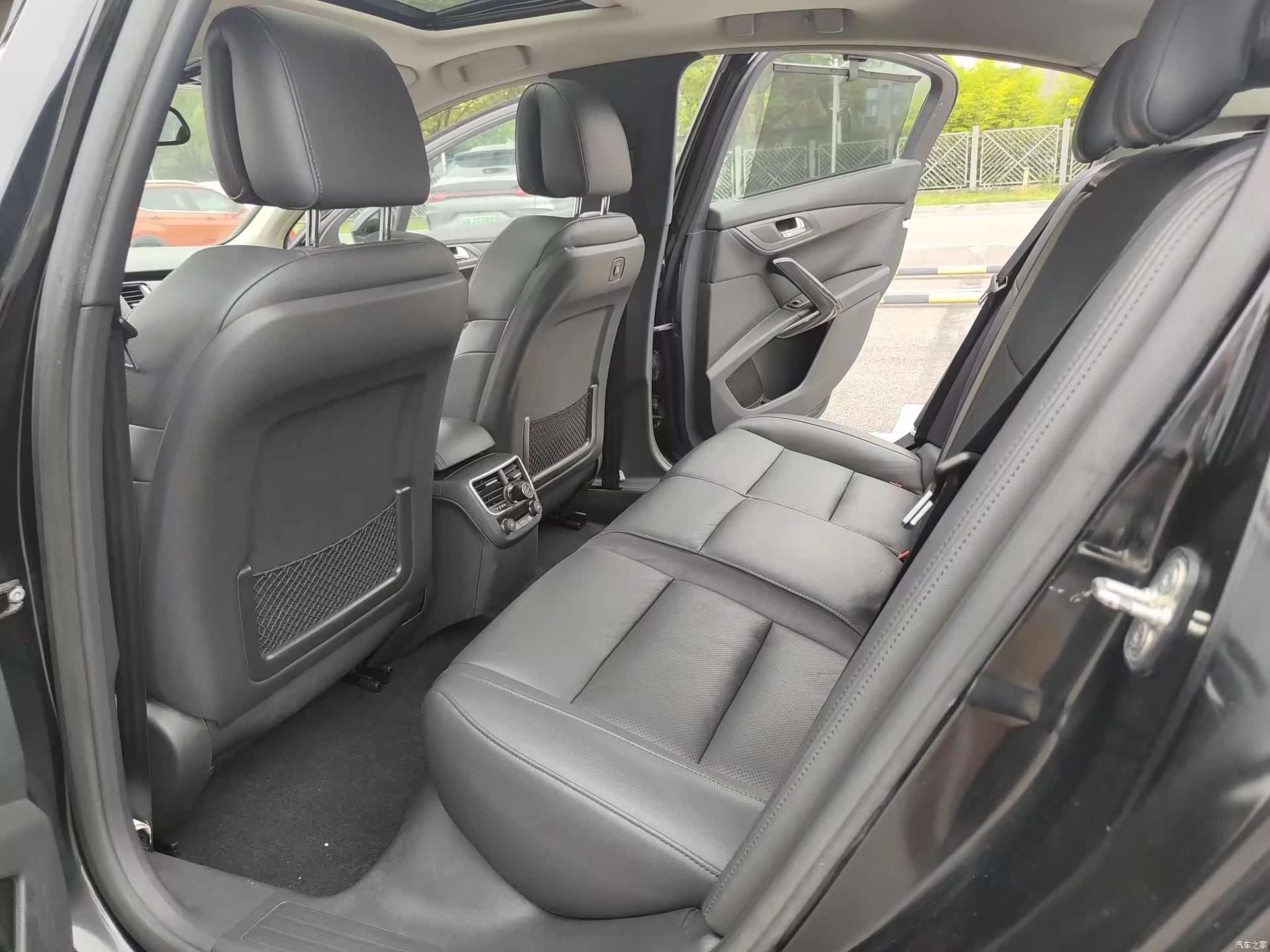 Peugeot 508, 2012 9
