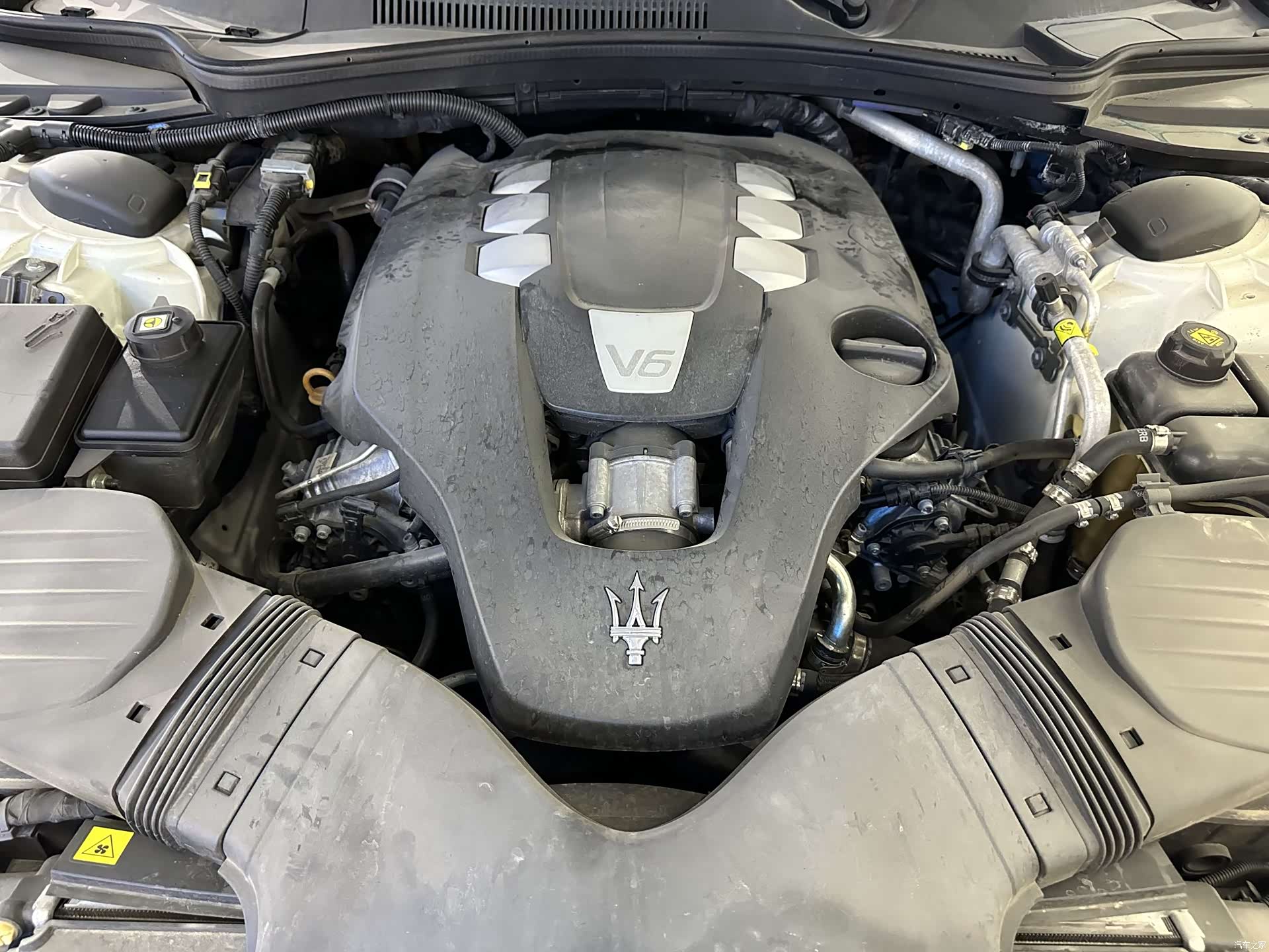 Maserati Ghibli, 2014 13