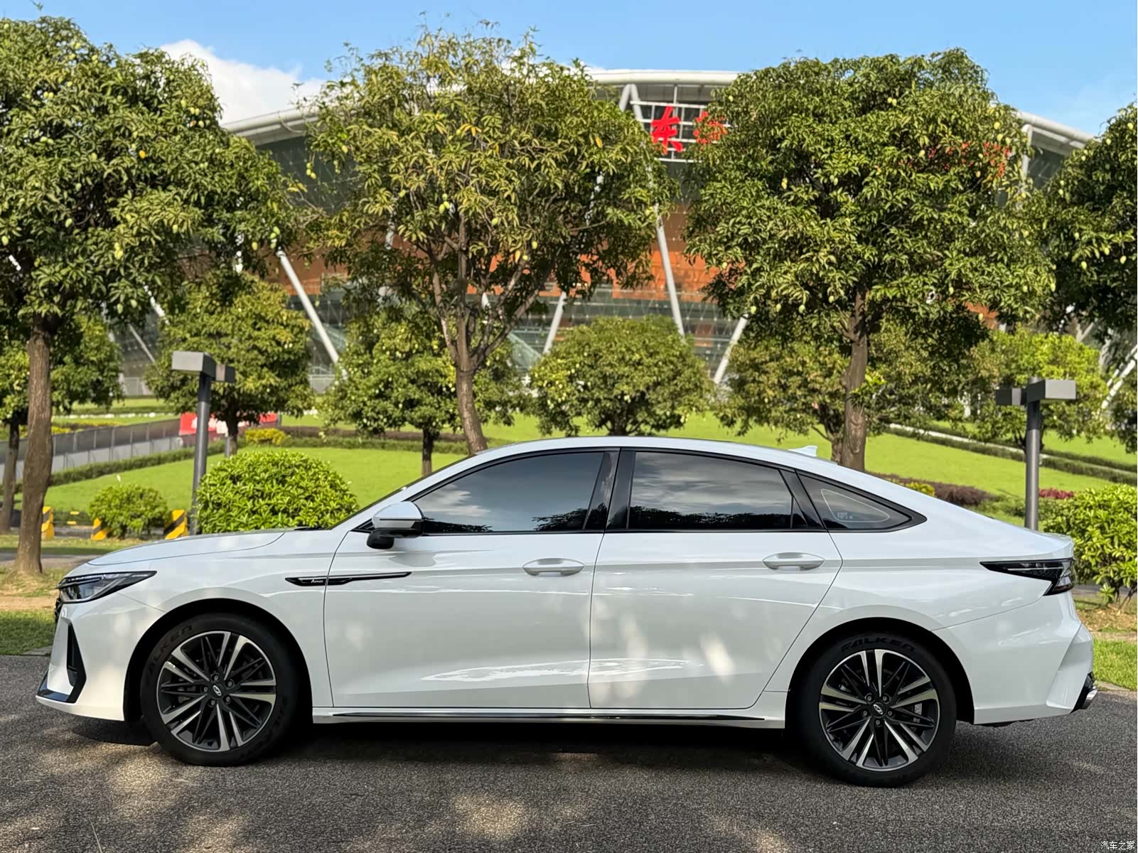 Chery Arrizo 8, 2024 7