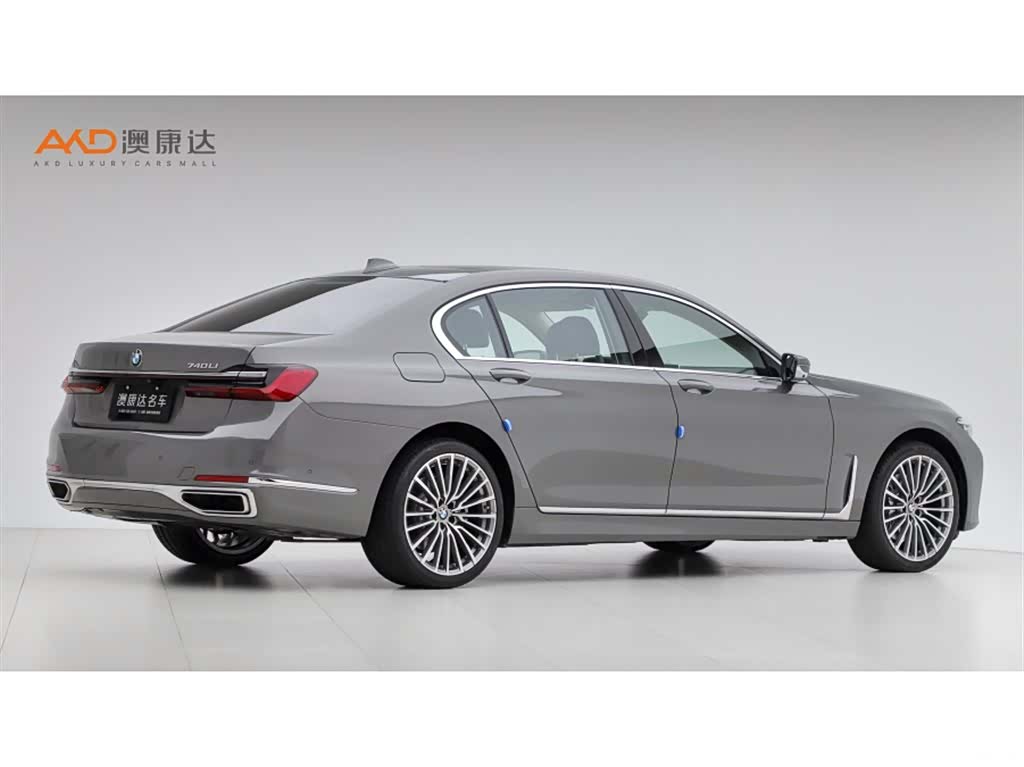 BMW 740Li 3.0T 21, 2023 3