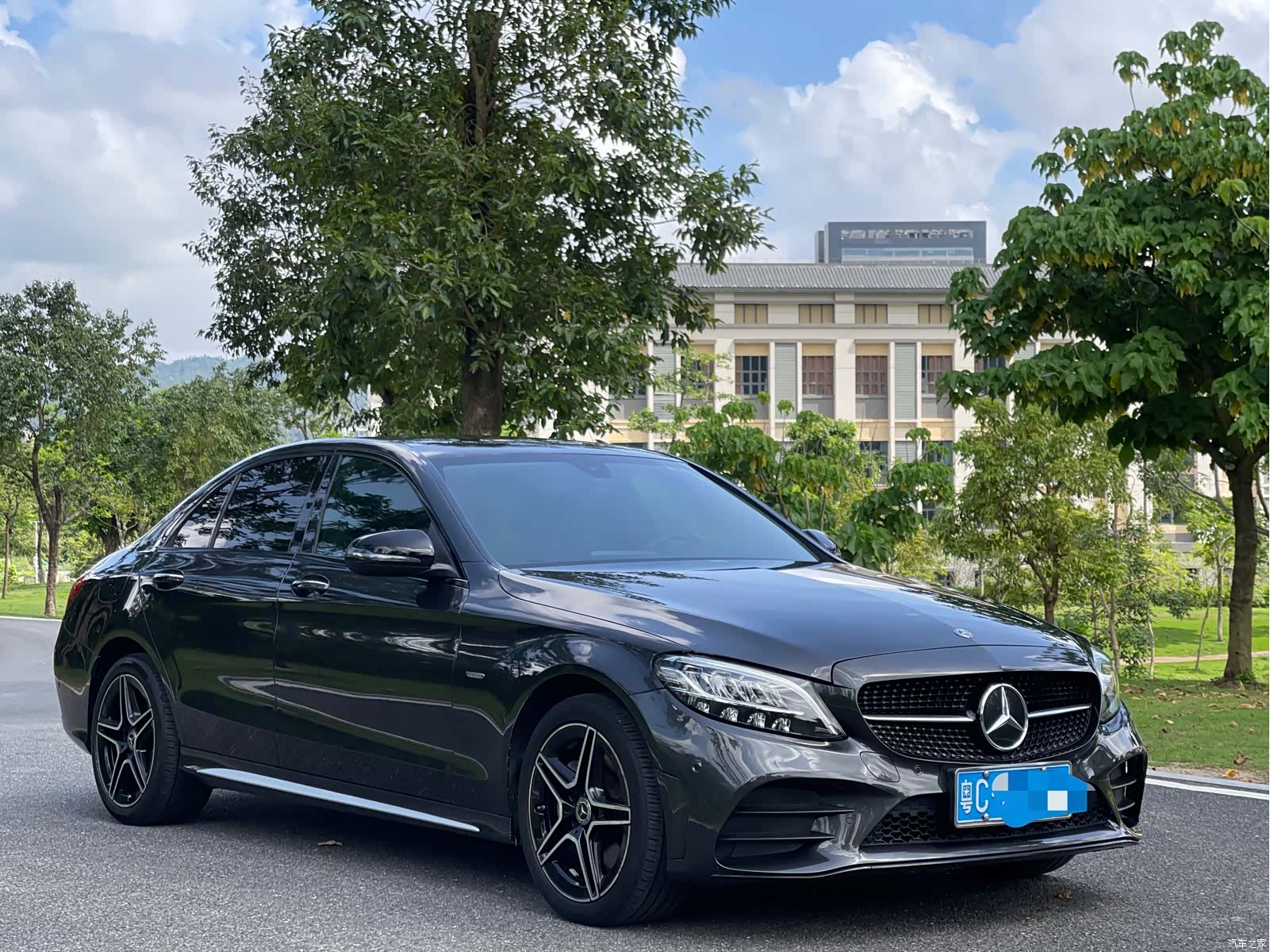 Mercedes-Benz C-Class, 2021 3