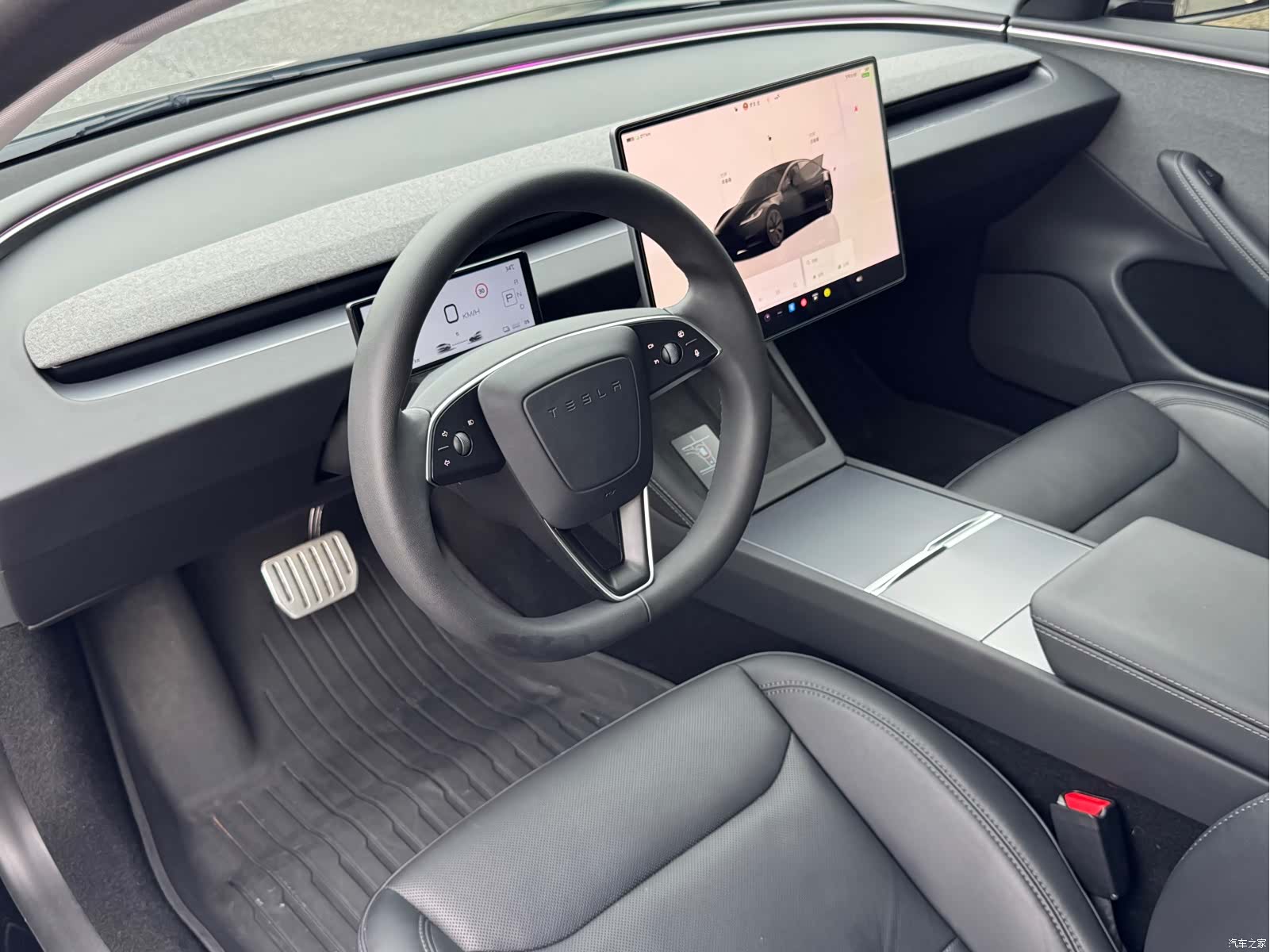 Tesla Model 3, 2024 4