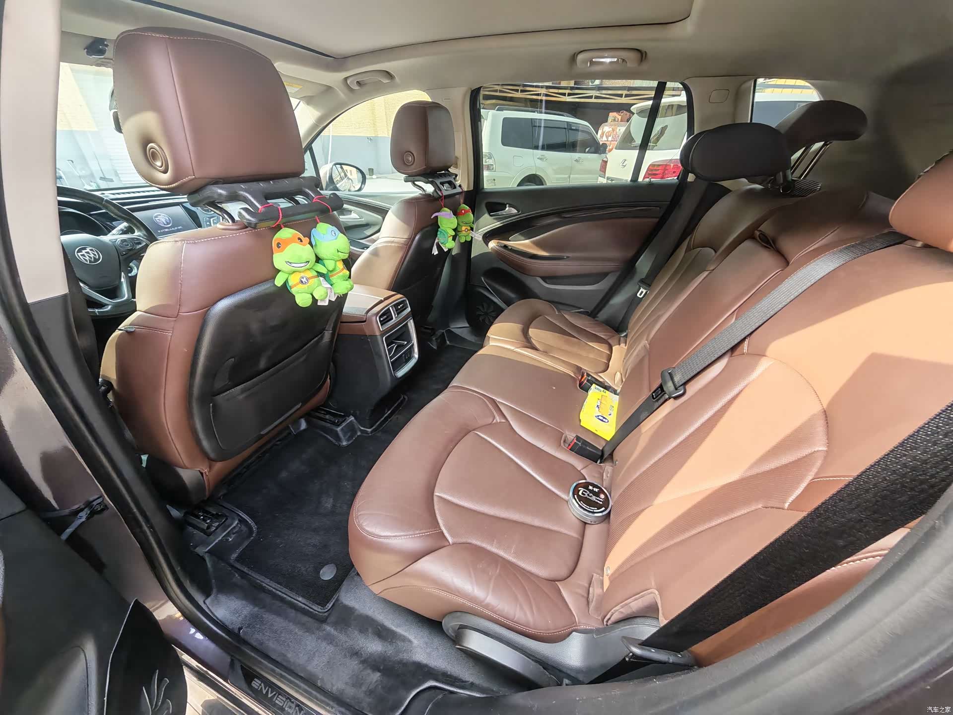 Buick Envision Plus, 2016 10